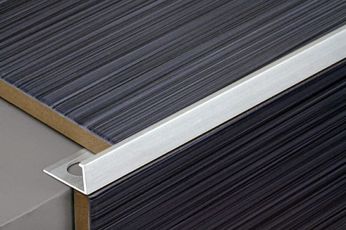 Профиль окантовочный ПК 01.6.2700.001 6 мм алюминий: фотография 1