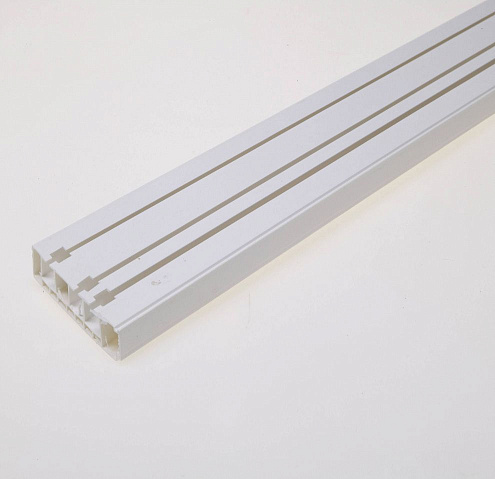 Карниз потолочный трехрядный Legrand Стандарт белый 280: фотография 1